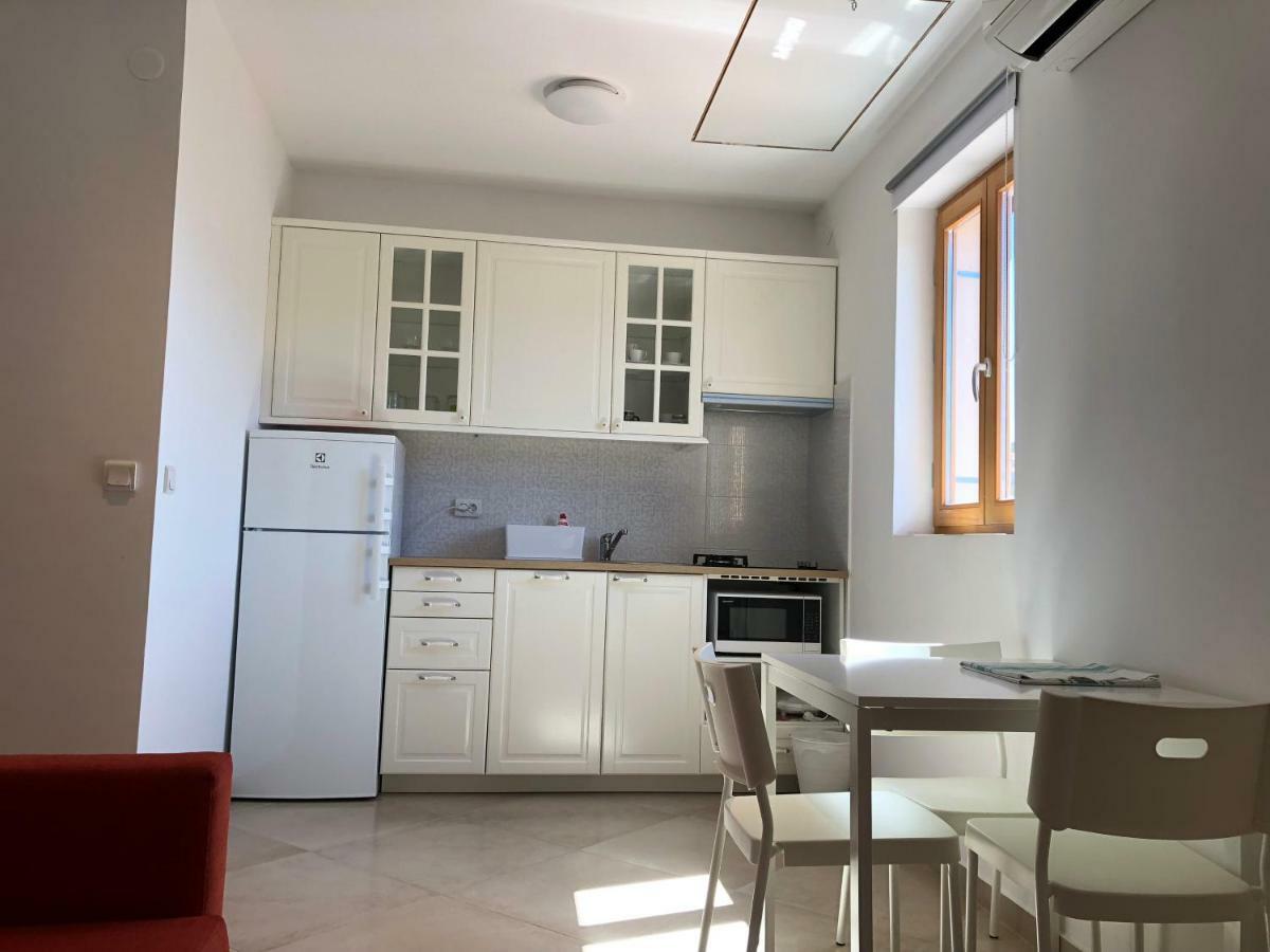 Buga Apartment In Center Of Mali Losinj Exterior photo