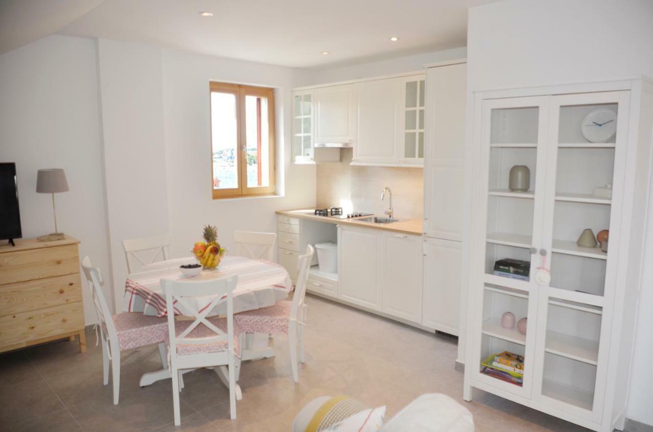Buga Apartment In Center Of Mali Losinj Exterior photo