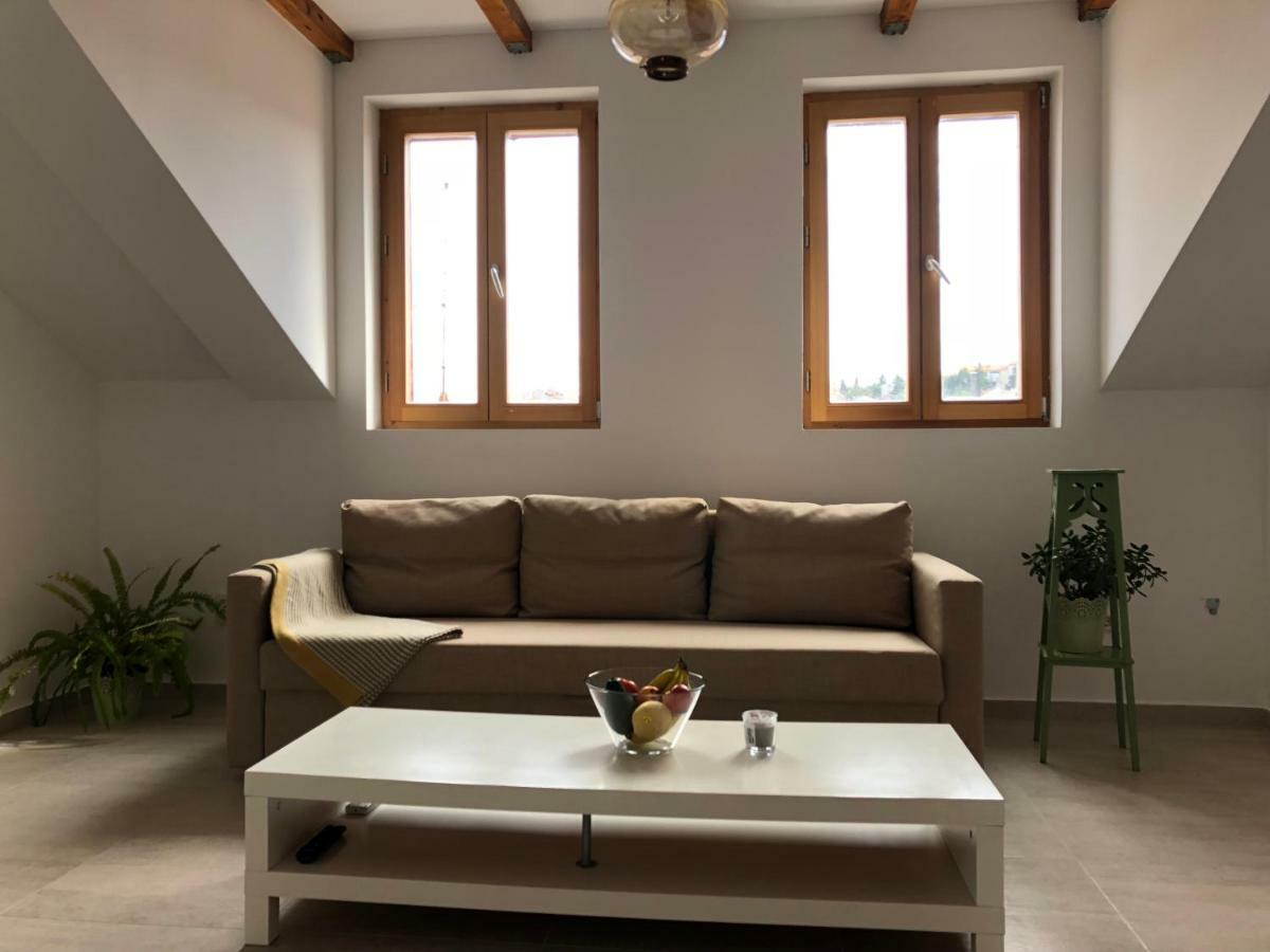 Buga Apartment In Center Of Mali Losinj Exterior photo